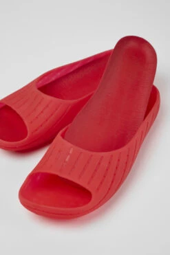 Wabi Red Monomaterial Sandals For Women