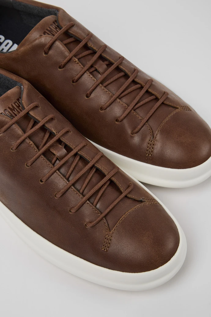 Chasis Brown Shoe For Men