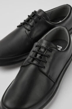 Chasis Black Leather Shoes For Men