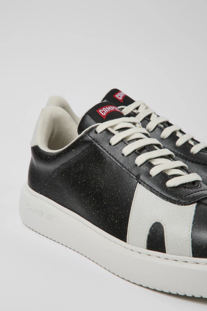 Runner K21 MIRUM® Black And White Sneakers For Men