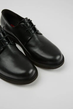 Neuman Black Leather Lace-up Shoes