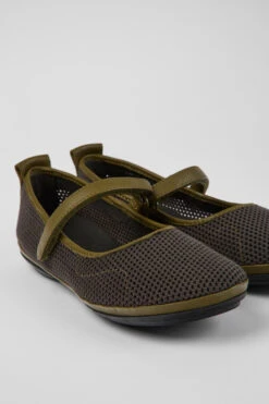 Right TENCELĀ® Green And Black Shoes For Women