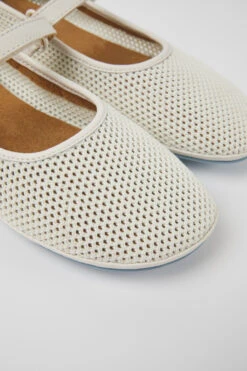 Right TENCEL® White TENCEL® Lyocell And Leather Shoes For Women