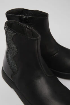 Duet Black Leather Boots